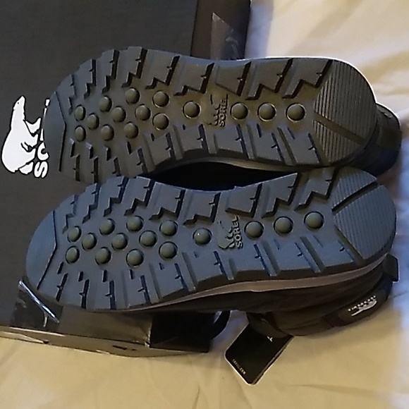 NIB Women's Sorel Whitney Short Lace Green boots size 6 - Picture 9 of 11